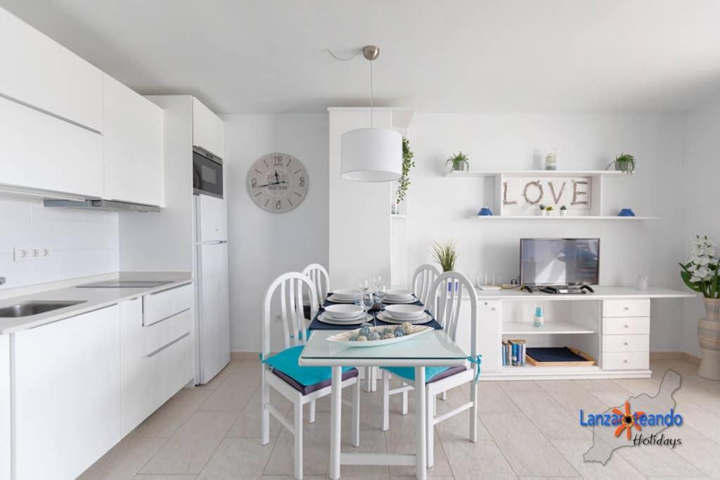 Vivienda Vacacional Ocean Pearl Costa Teguise Exterior foto